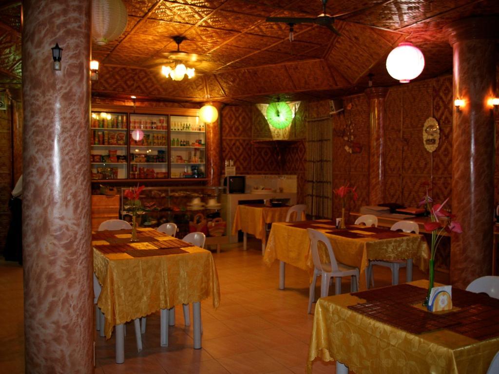 Isis Bungalows Hotel Panglao Eksteriør billede