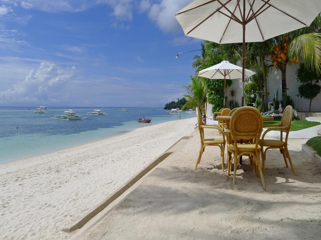 Isis Bungalows Hotel Panglao Eksteriør billede